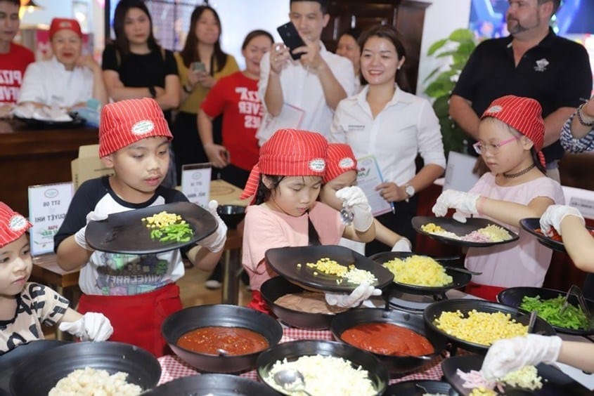 Nhà hàng có khu vui chơi trẻ em được ưa chuộng nhất tại Hà Nội, Đà Nẵng, TP.HCM dịp hè 2023